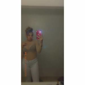 Meet your Posher, Marie